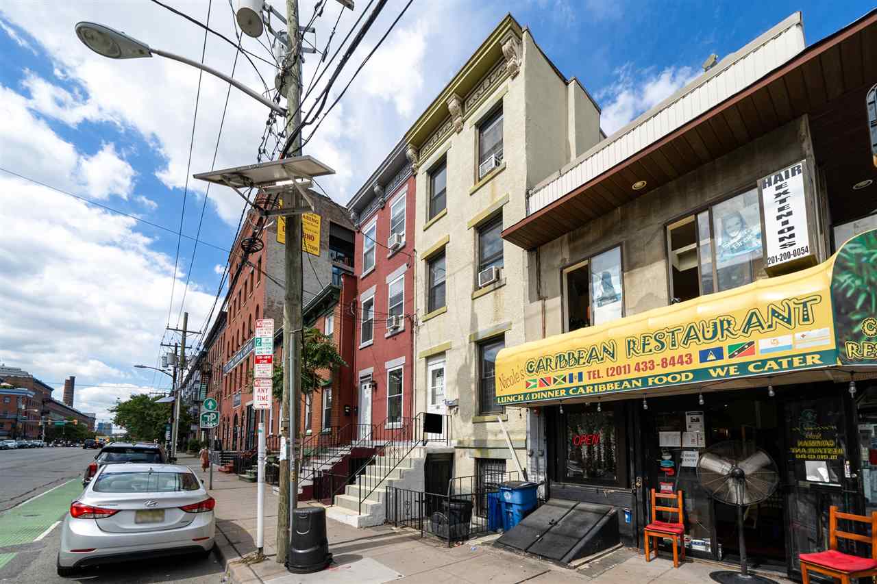 180 Christopher Columbus Drive Jersey City NJ 07302