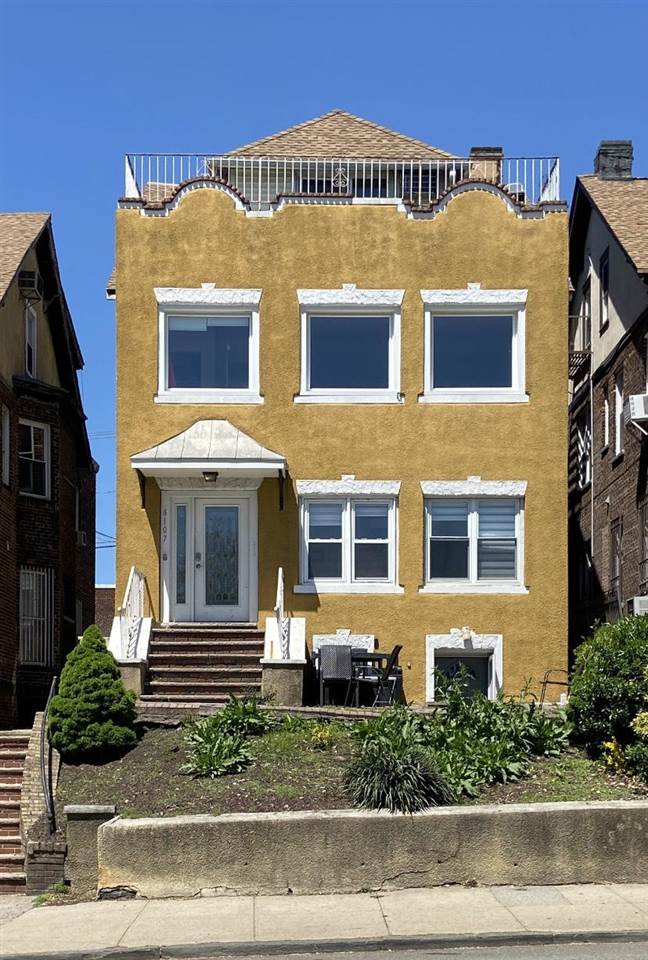 6107 Boulevard East West New York NJ 07093